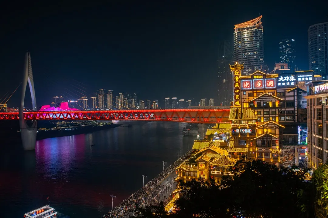 云管平台硬件与超融合一体机在企业云化办公中的关键作用